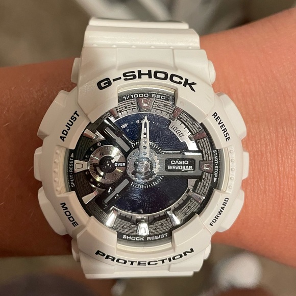 Casio G-Shock S Series Floral Watch - Picture 8 of 8